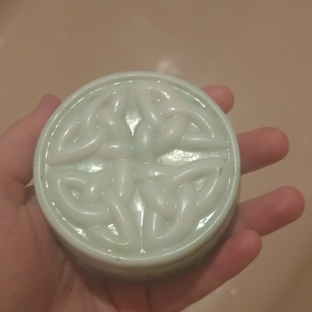🎉HP🎉 Handmade Celtic Kiwi Soap w/ Moss